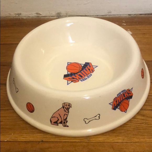 Ceramic Madison Square Garden NY Knicks Dog Bowl - Picture 3 of 5